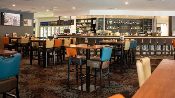 About-us - Hallidays Point